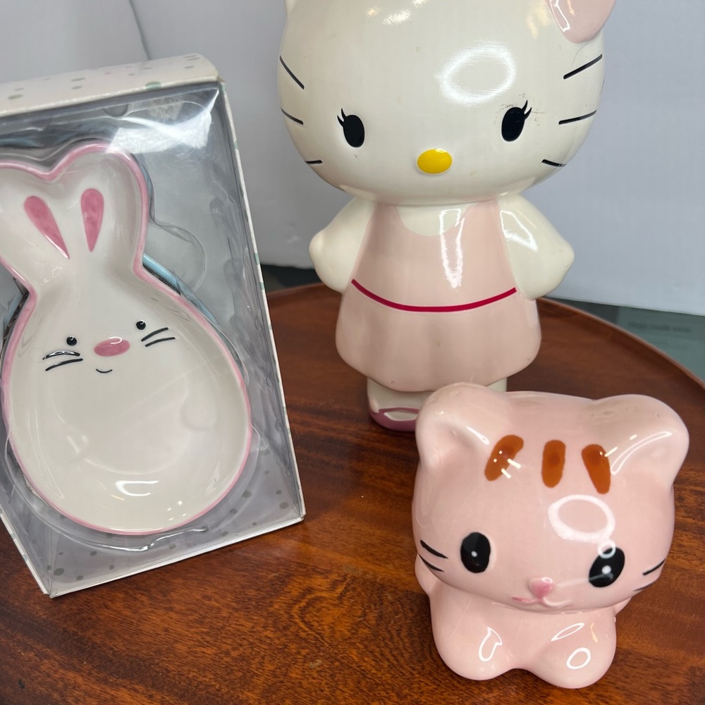 Hello Kitty Bundle - Picture 5 of 15